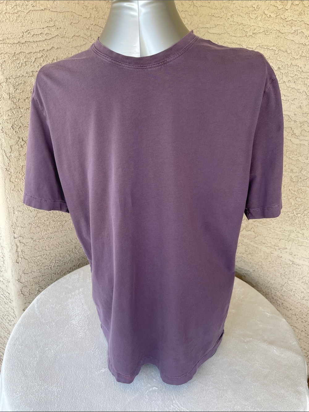 Men's Short-Sleeve Crewneck Tee in Dusty Purple